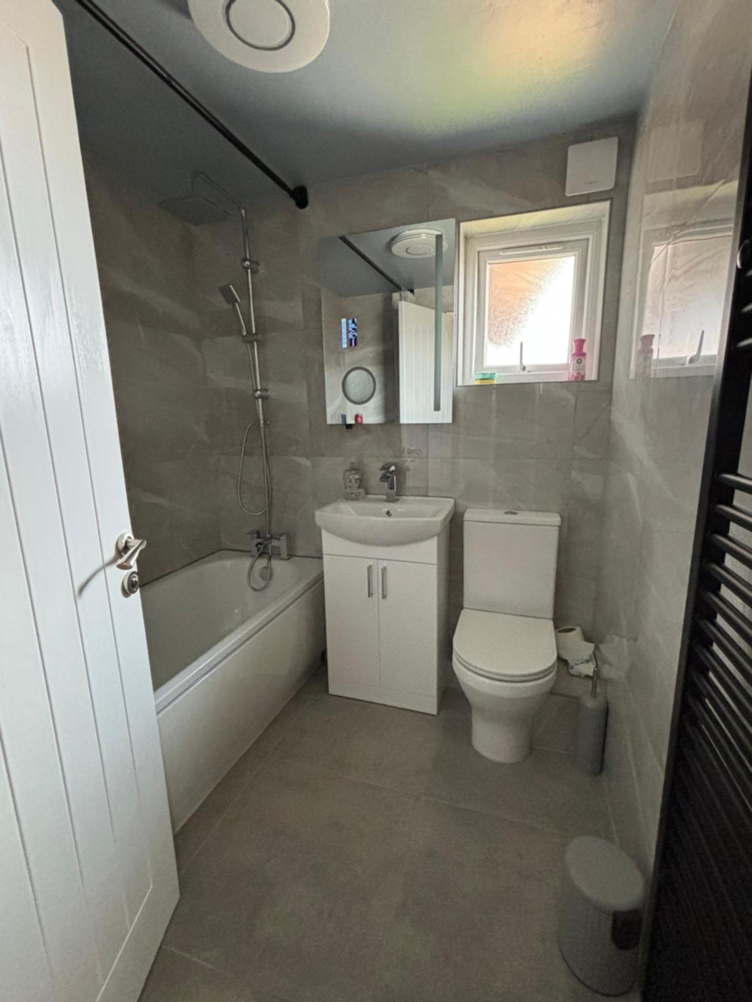 Modern Luxury Apartment Liverpool Exterior foto
